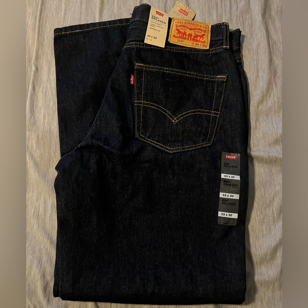 Levi’s 550